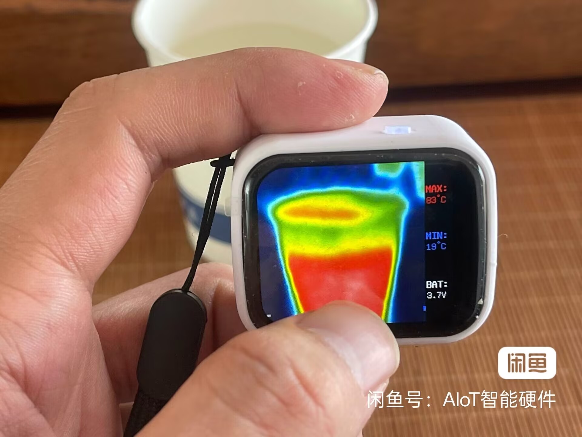 Underfloor Heating Thermal Detector - อุปกรณ์ตรวจจับภาพความร้อนแบบพกพาขนาดเล็ก หน้าจอสัมผัส 320 * 240 พร้อมระบบมองเห็นในที่มืด